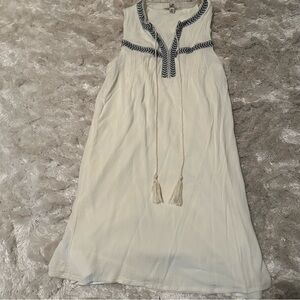 Woman’s embroidered off white gauze like fabric tassel dress with lining